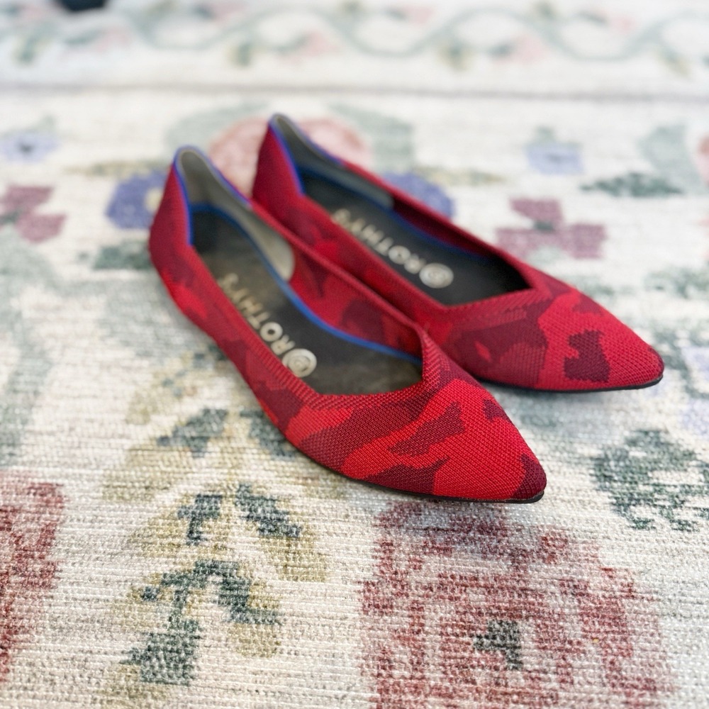 Rothy's Womens The Point Red Camo Ballet Flats Size 8 Slip On Sustainable